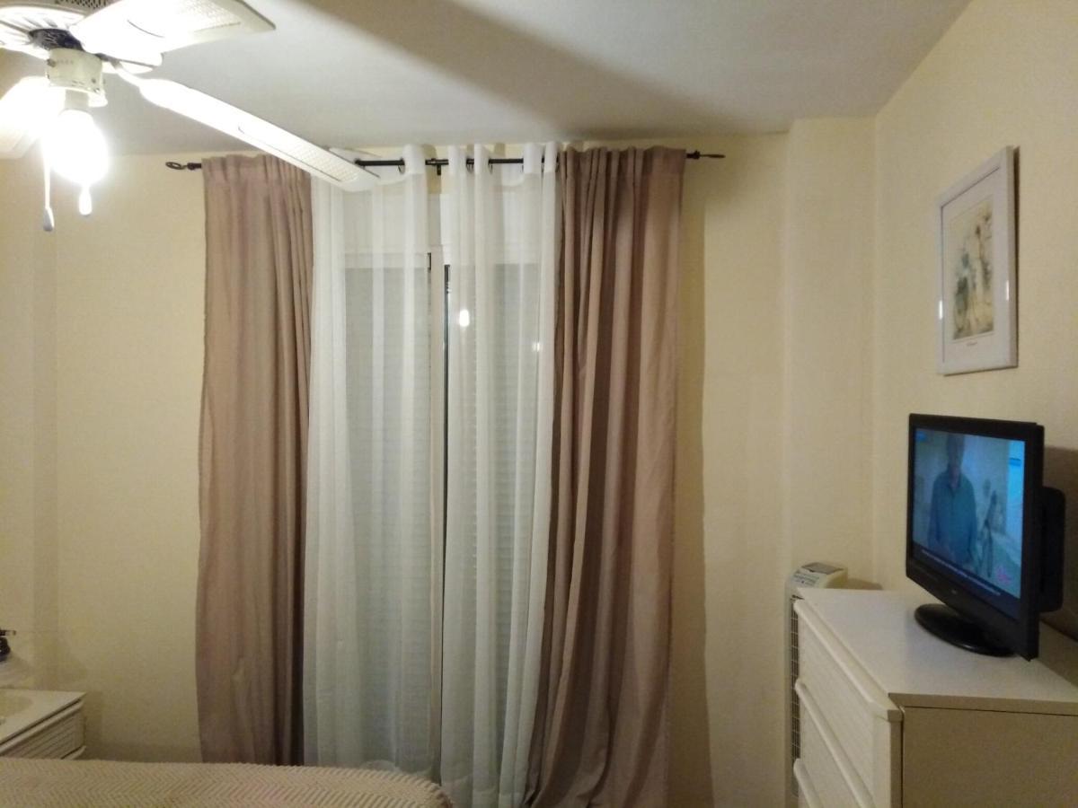 Apartamento Aguilas Bagian luar foto