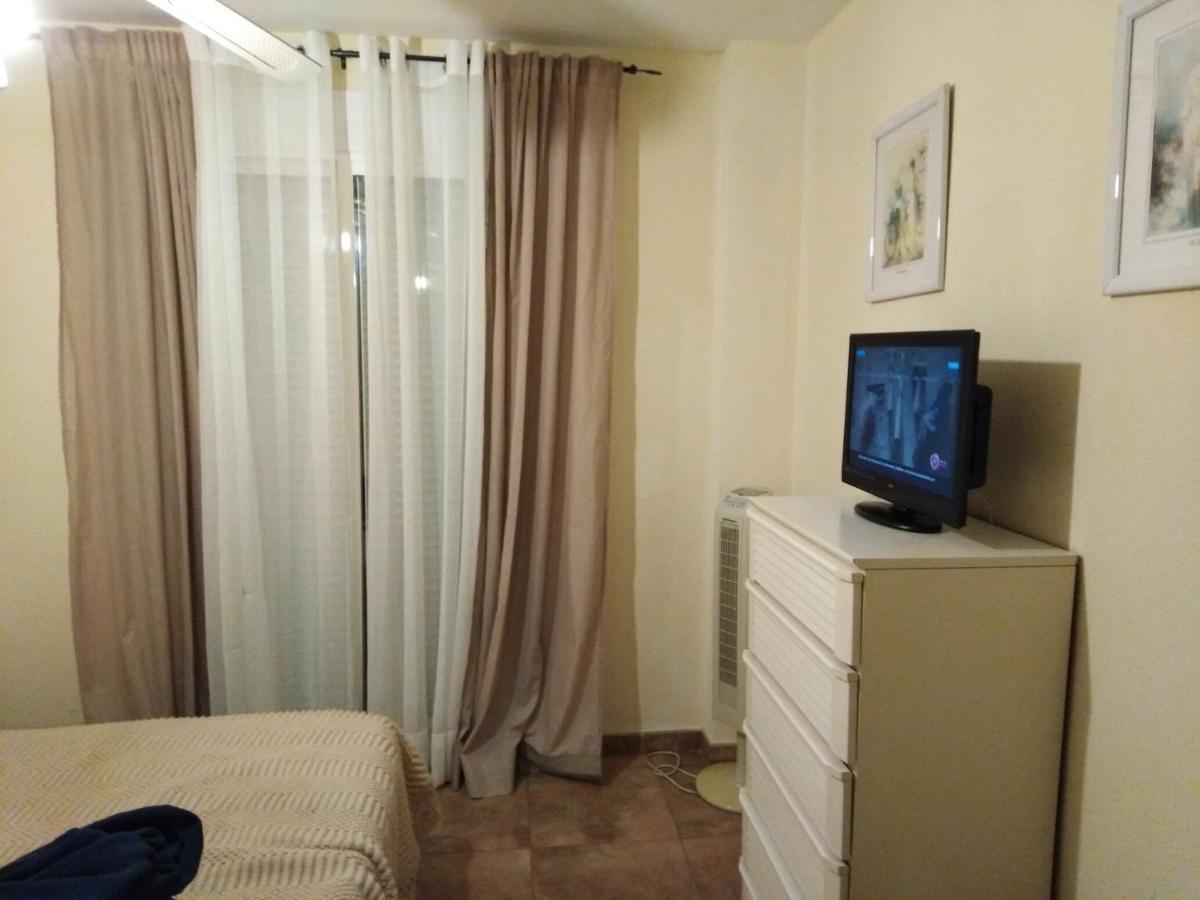 Apartamento Aguilas Bagian luar foto